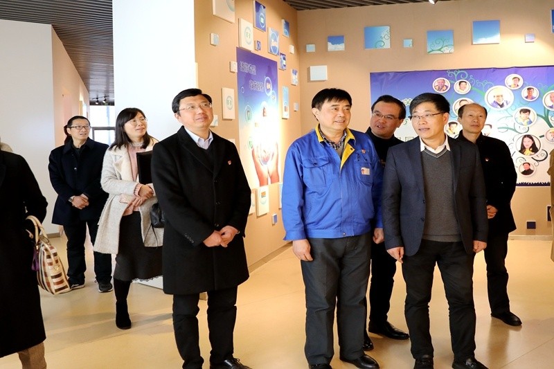 2020年1月3日，时任浙江省民政厅党组成员、副厅长江宇莅临亚搏app登陆调研企业发展情况、党建工作