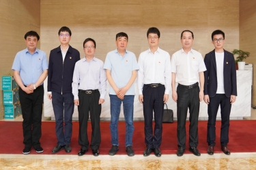 共青团嘉兴市委书记田凯一行莅临亚搏app登陆调研