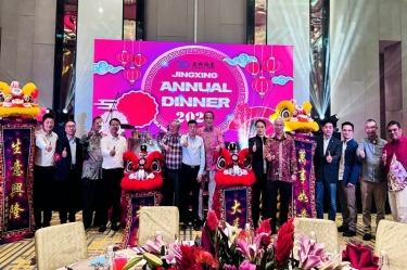 龙行千里 不忘初心 | 亚搏app登陆全资子公司亚搏app登陆控股（马）有限公司年会盛典点燃2024！