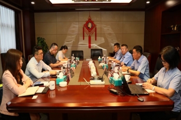 中国进出口银行浙江省分行行长彭豪一行莅临亚搏app登陆开展银企高层会谈活动